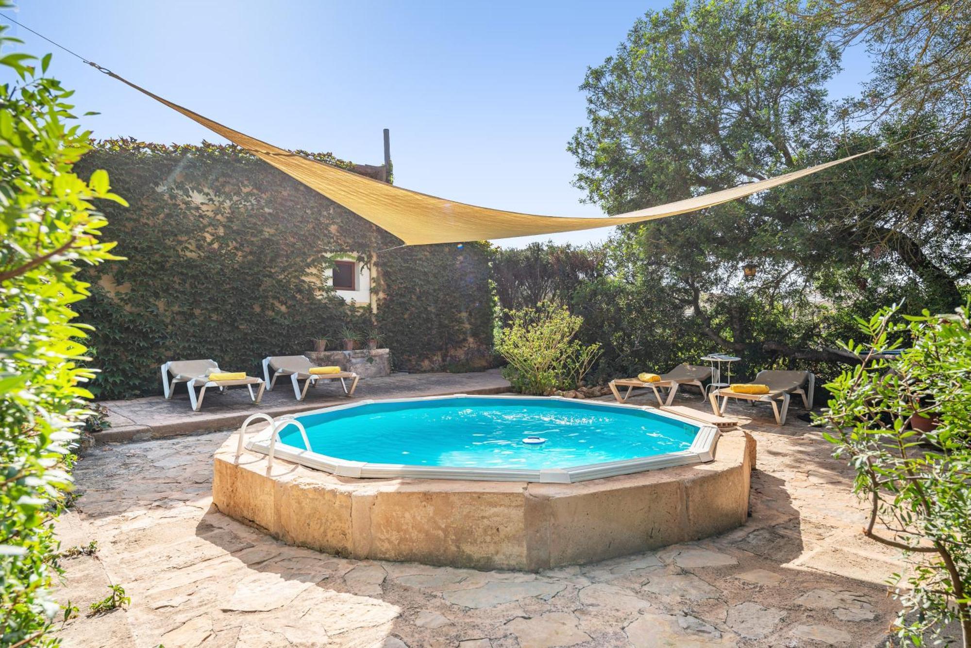 Sa Marjal Villa *